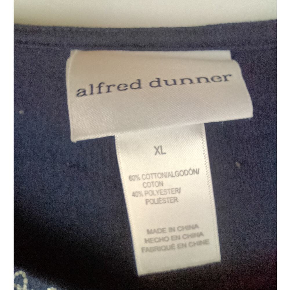 Alfred Dunner Wisteria Lane Center Floral Embroidered Top Plus Size XL - Picture 4 of 4